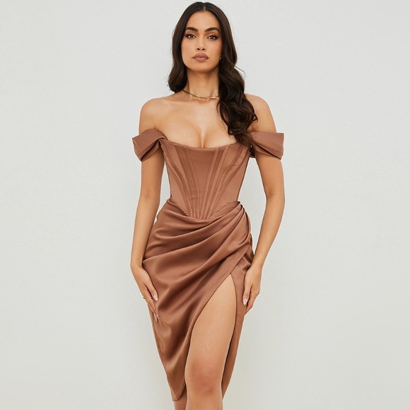 Forever 21 Dresses & Skirts - Sexy Elegant Summer Autumn Party Evening Bodycon Slash Sleeve Dress